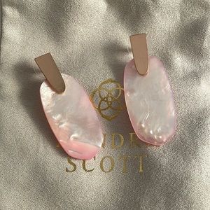 Kendra scott